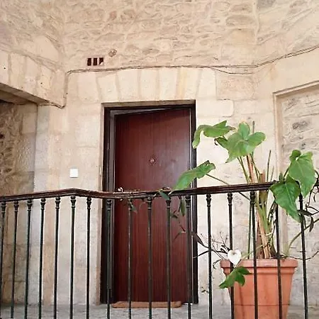 Petit Paradis Nemausus דירה