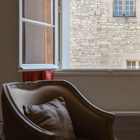 Petit Paradis Nemausus דירה נים