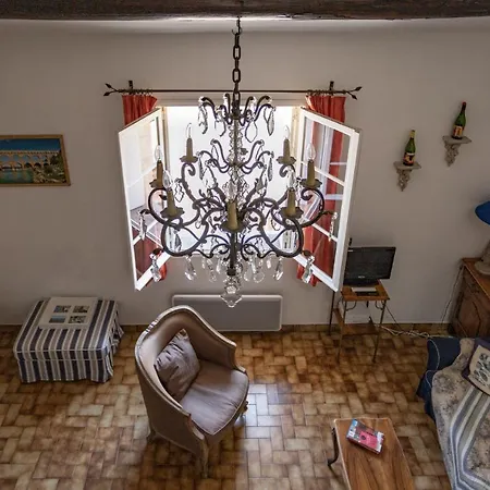 Petit Paradis Nemausus * Nimes